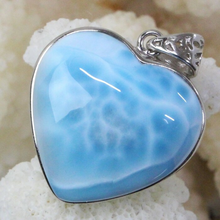 楽天市場】【最高品質一級品 厳選一点物】ラリマー ペンダント Larimar