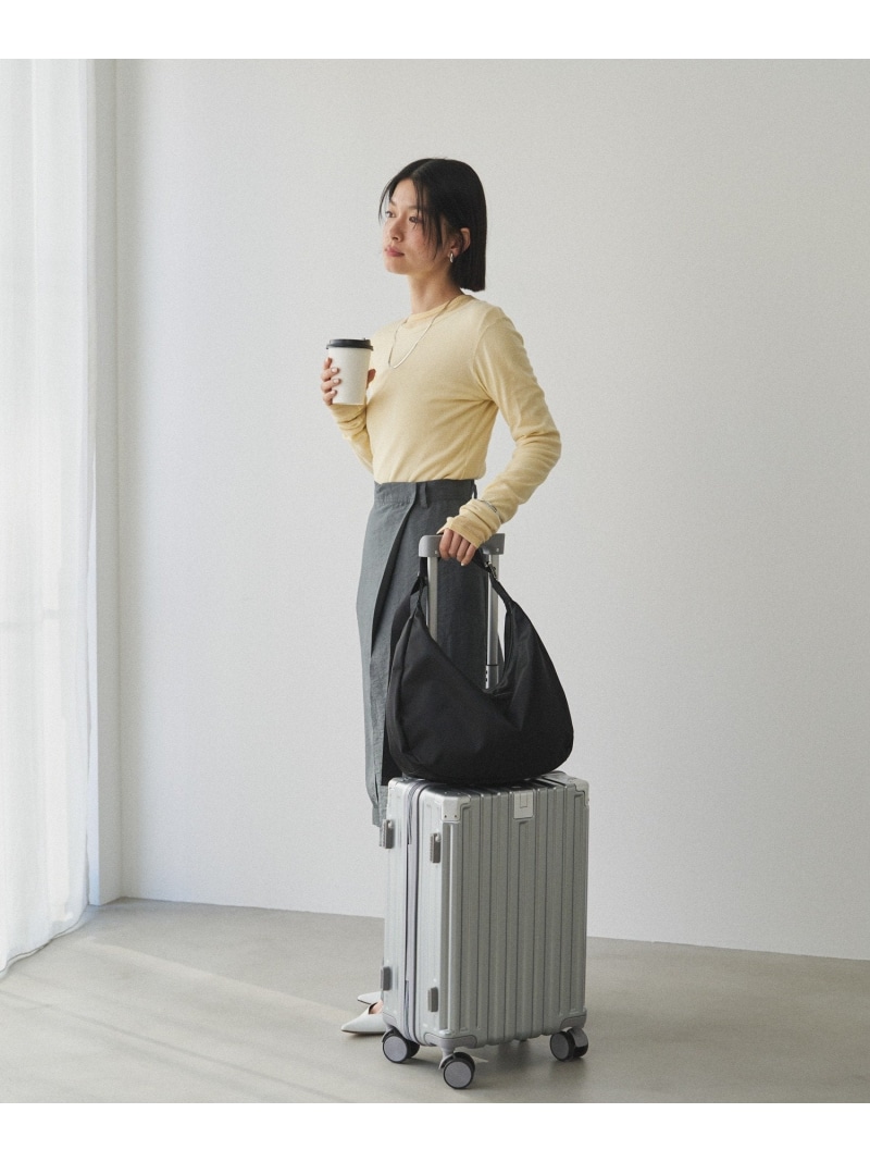 楽天市場】《3/4~価格改定》クラウズナイロンラウンドビッグショルダー