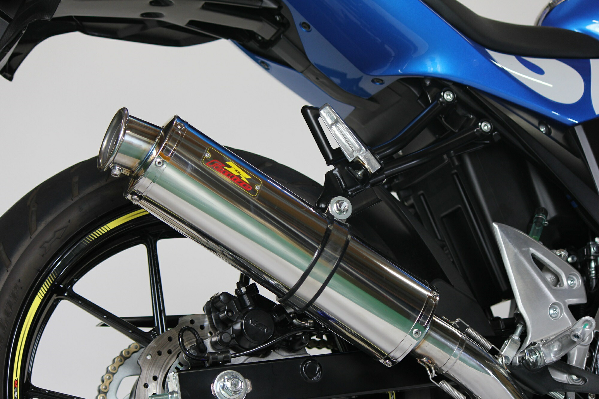 楽天市場】Realize GSX-R125 バイクマフラー 8BJ-DL32D 2BJ-DL33B