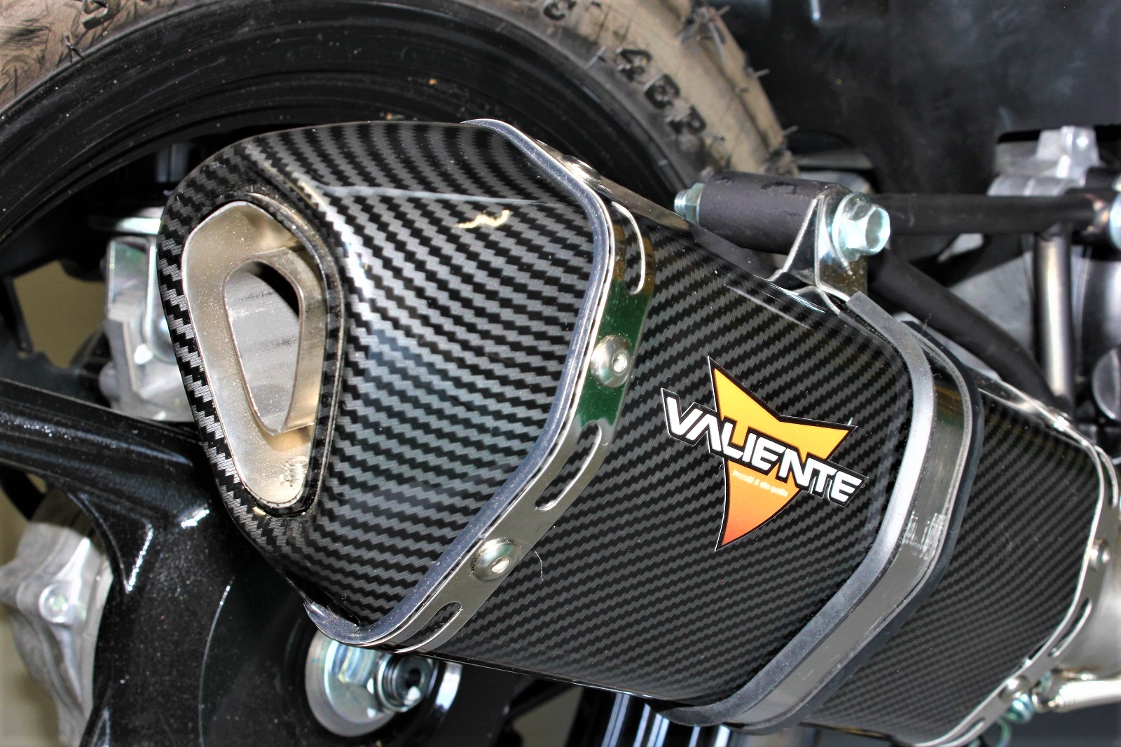 楽天市場】【最新モデル対応】 PCX125 PCX160 バイクマフラー 2BJ-JK05