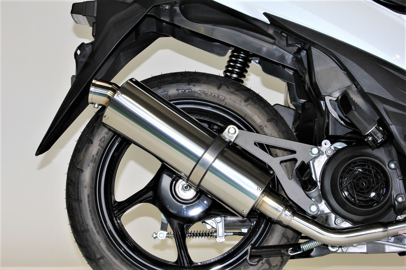 楽天市場】HMS スズキ アドレス110 (CE47A) バイクマフラー 2015年