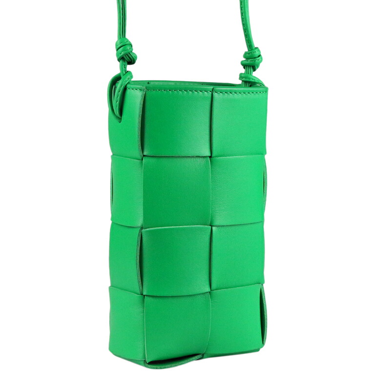 新品未使用✨ボッテガヴェネタ カセットミニベルト イントレチャート