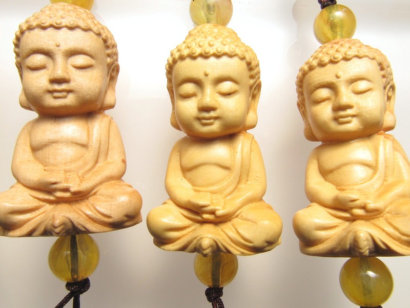 楽天市場】○【木彫り ミニ大仏くん ストラップ】 手彫り 坐像（ざぞう