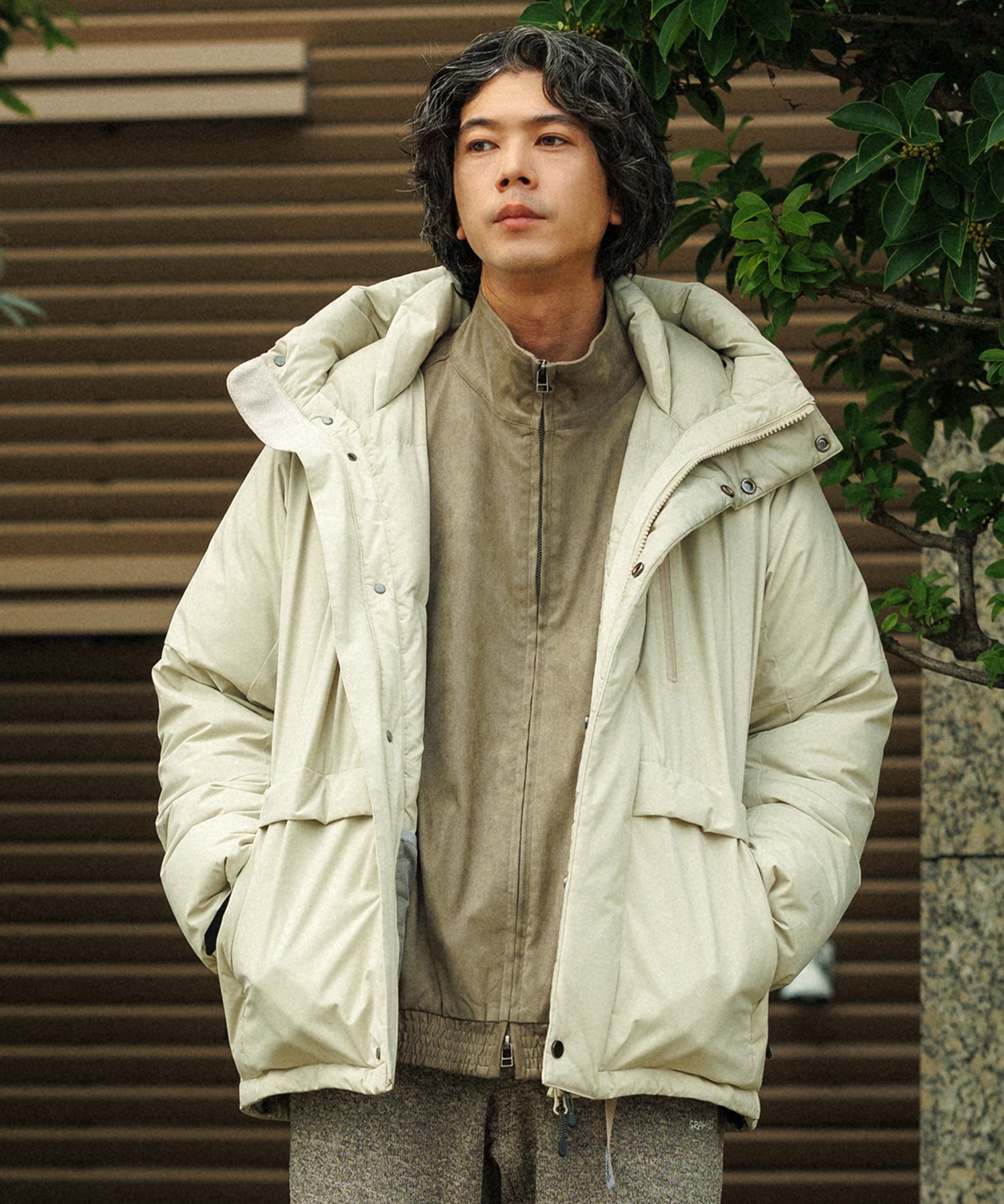 ADAM ET ROPE'｜【ACT_01 AO】SHORT DOWN JACKET / 700 FILL POWER
