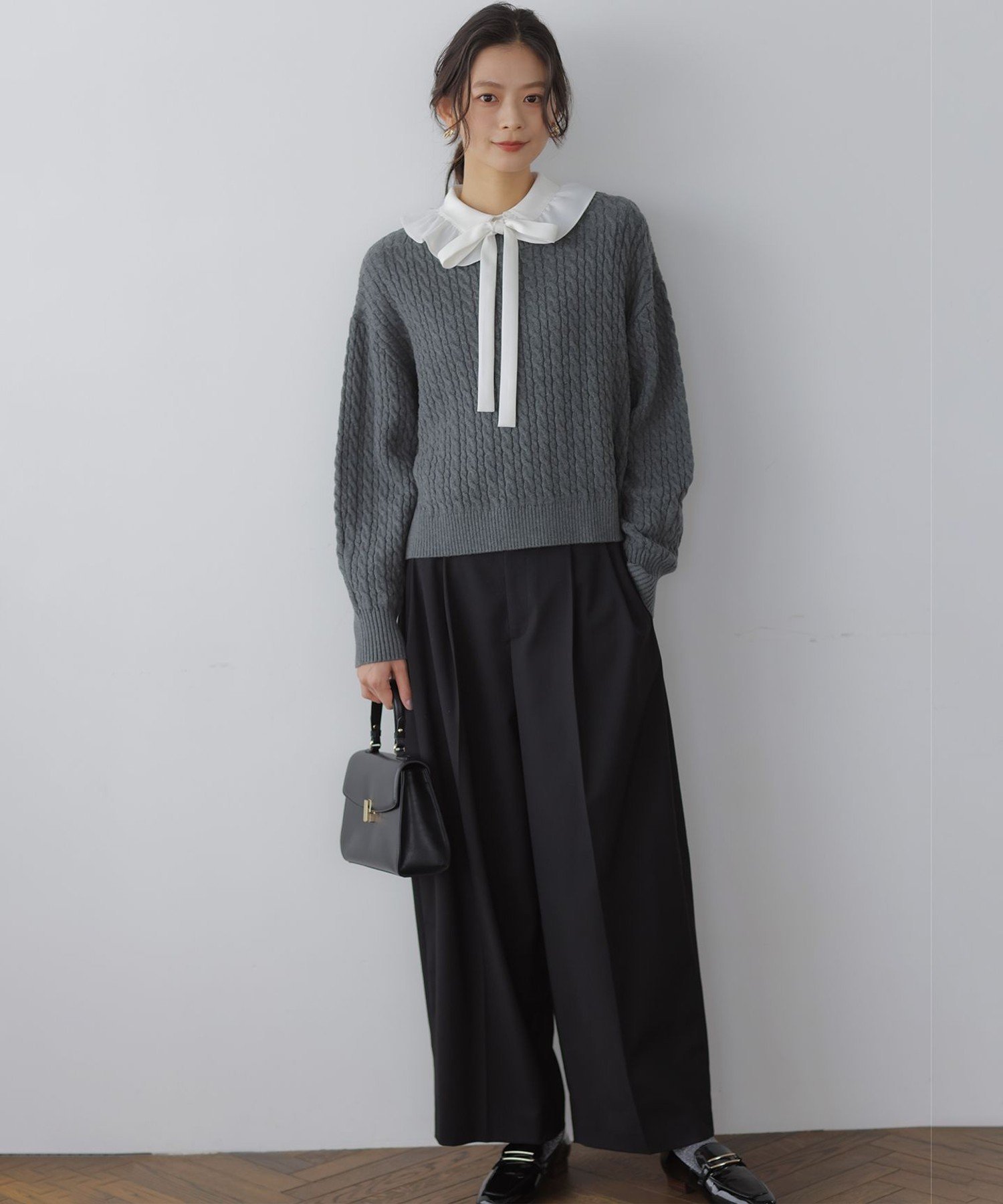 組曲｜【WEB限定】ボウタイ付きフリルカラー ブラウス | Rakuten