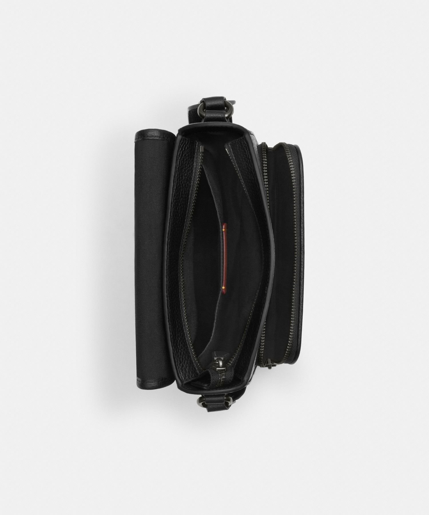 COACH OUTLET｜【公式】サリバン フラップ クロスボディ バッグ