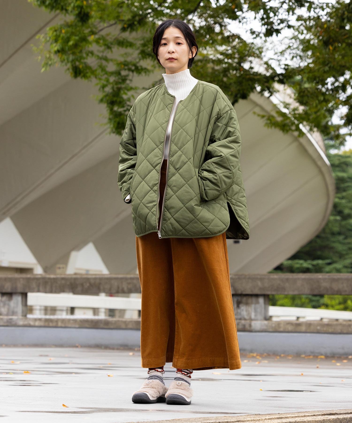 KEEN｜WOMEN HOWSER III SLIDE レディース ハウザー スリー スライド