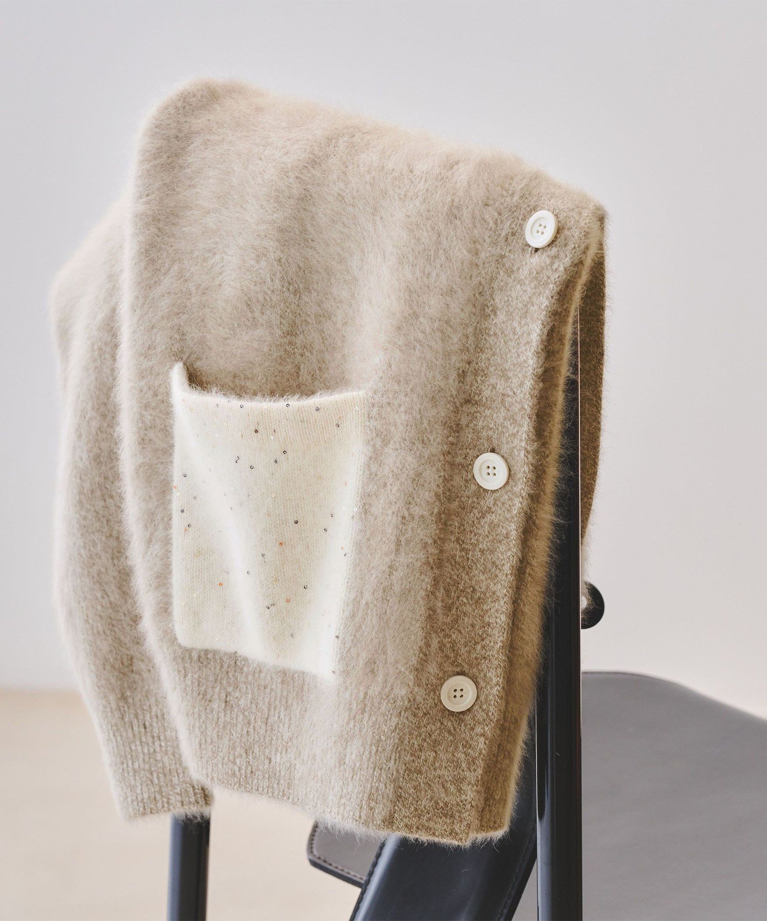 UNITED ARROWS｜フォックスカシミヤ スパンコール ミドル カーディガン