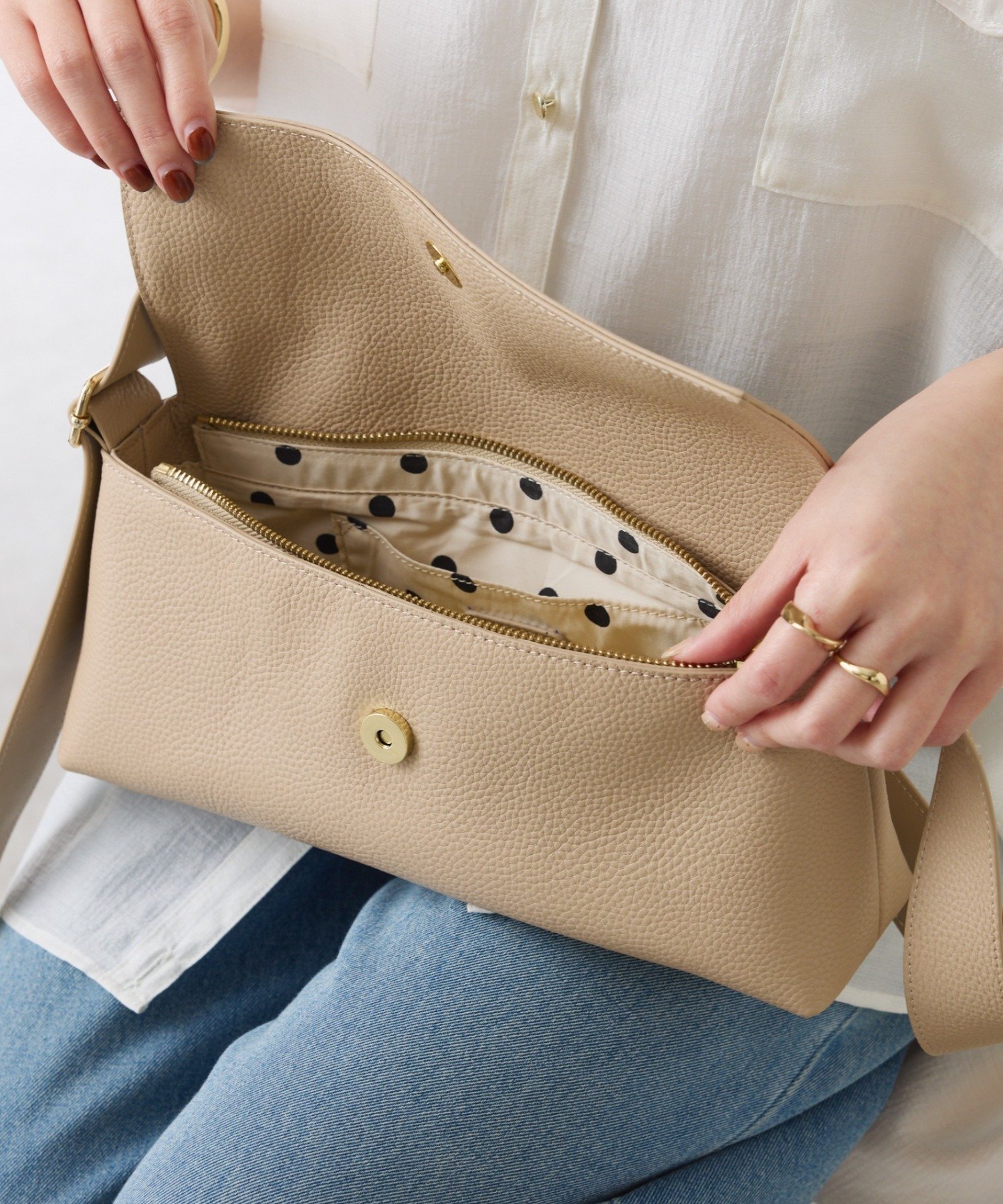 COLLAGE GALLARDAGALANTE｜【牛革/2WAY/500mlペットボトル収納可