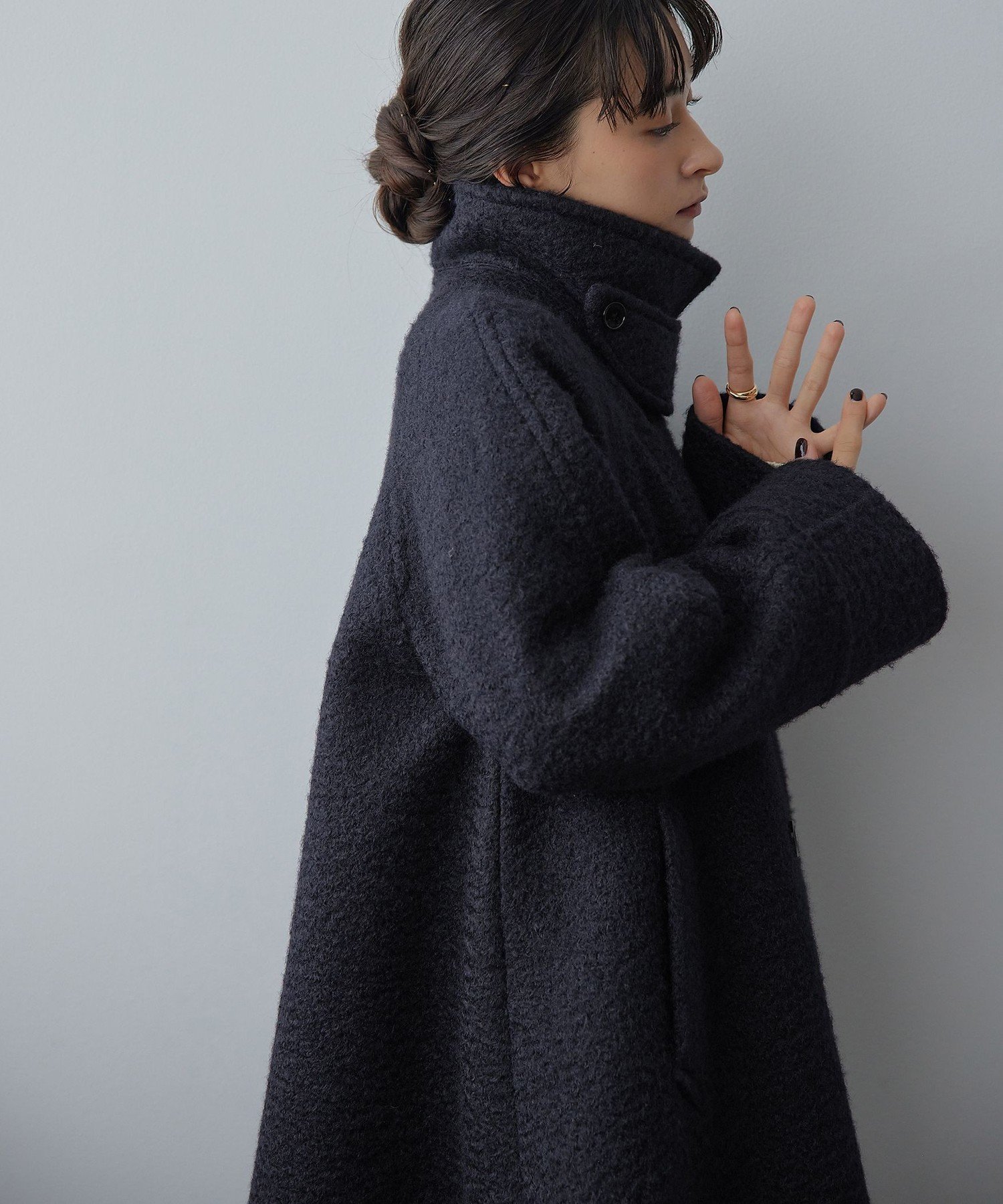 今期新作＜EMMEL REFINES＞EM Aライン ミディアム コート EMMEL REFINES＞EM Aライン ミディアム コート（ステンカラーコート