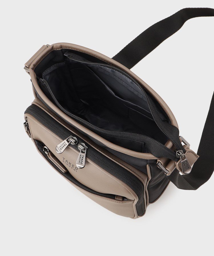 TAKEO KIKUCHI｜【撥水機能】 CORDLEY(R)スマートショルダー | Rakuten