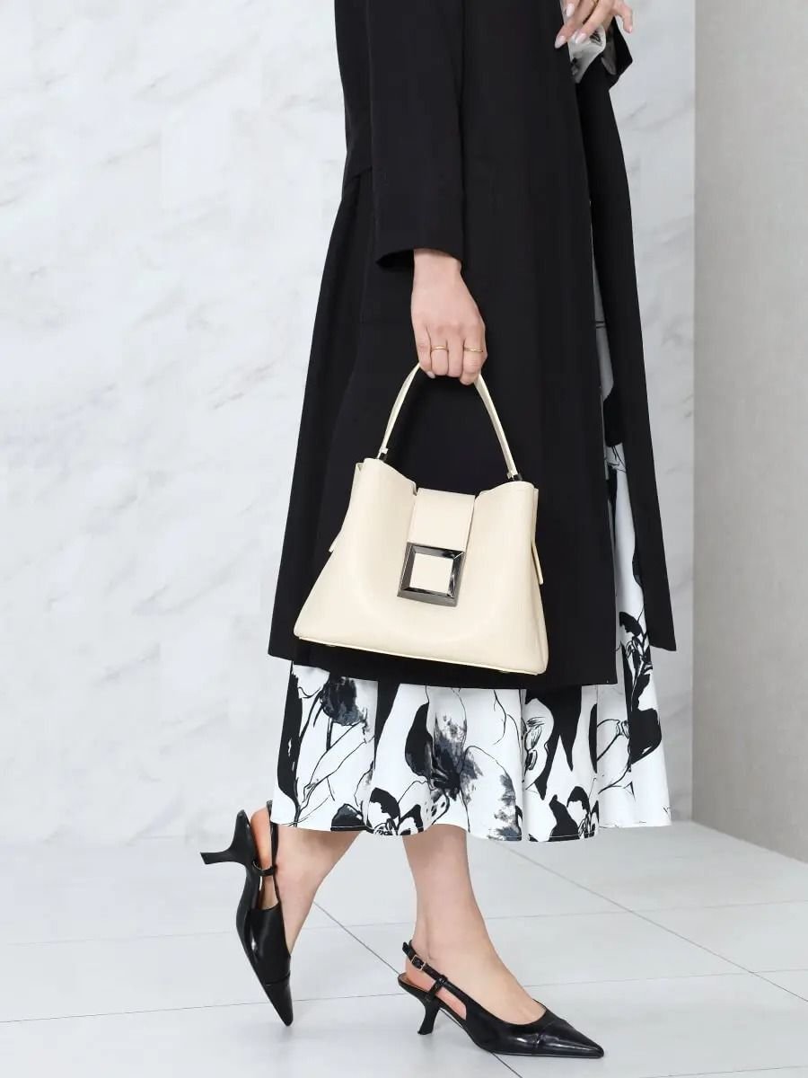 Vin｜スクエアバックルハンドバッグ | Rakuten Fashion(楽天