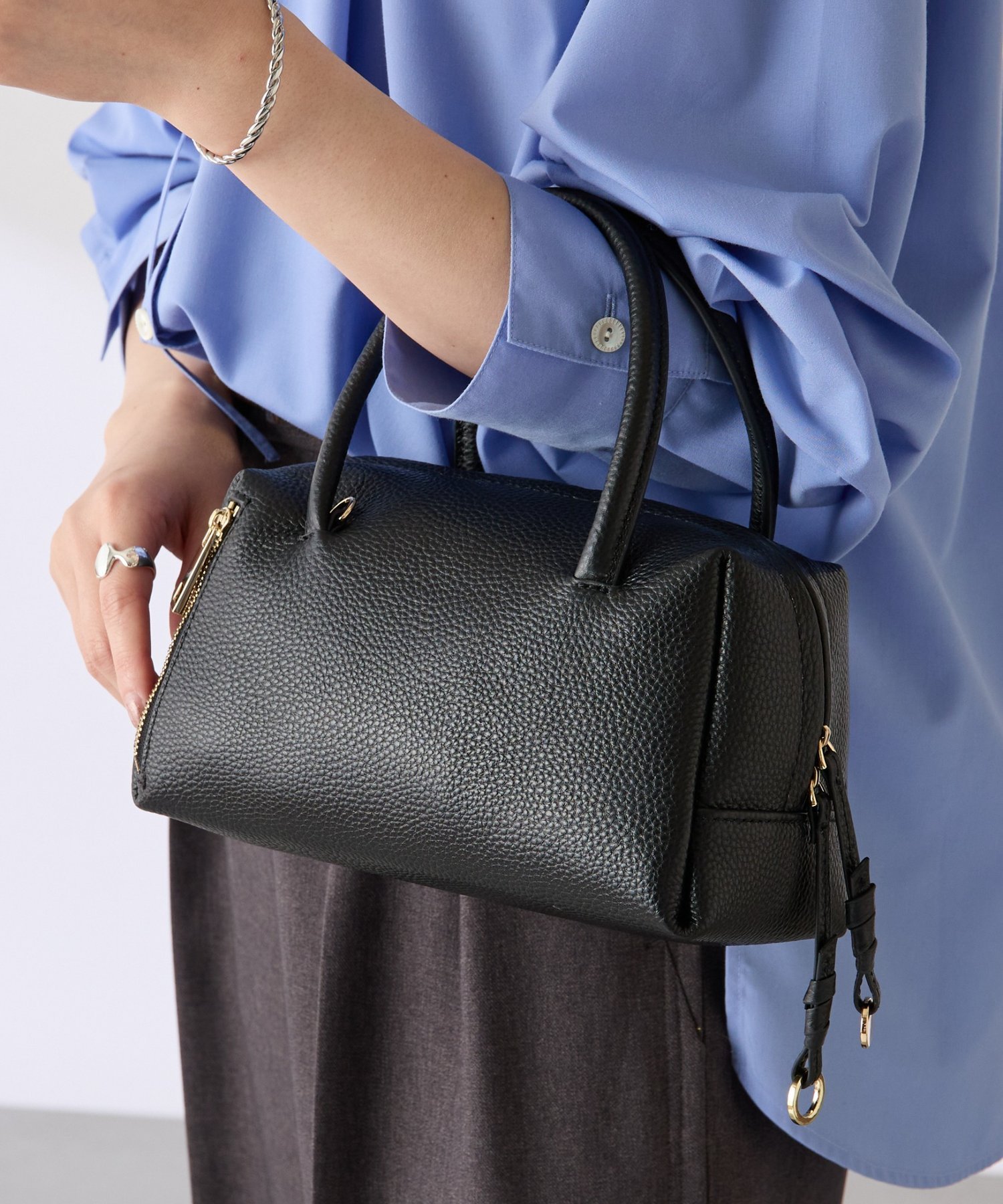 COLLAGE GALLARDAGALANTE｜【500mlペットボトル収納可/牛革】レザー