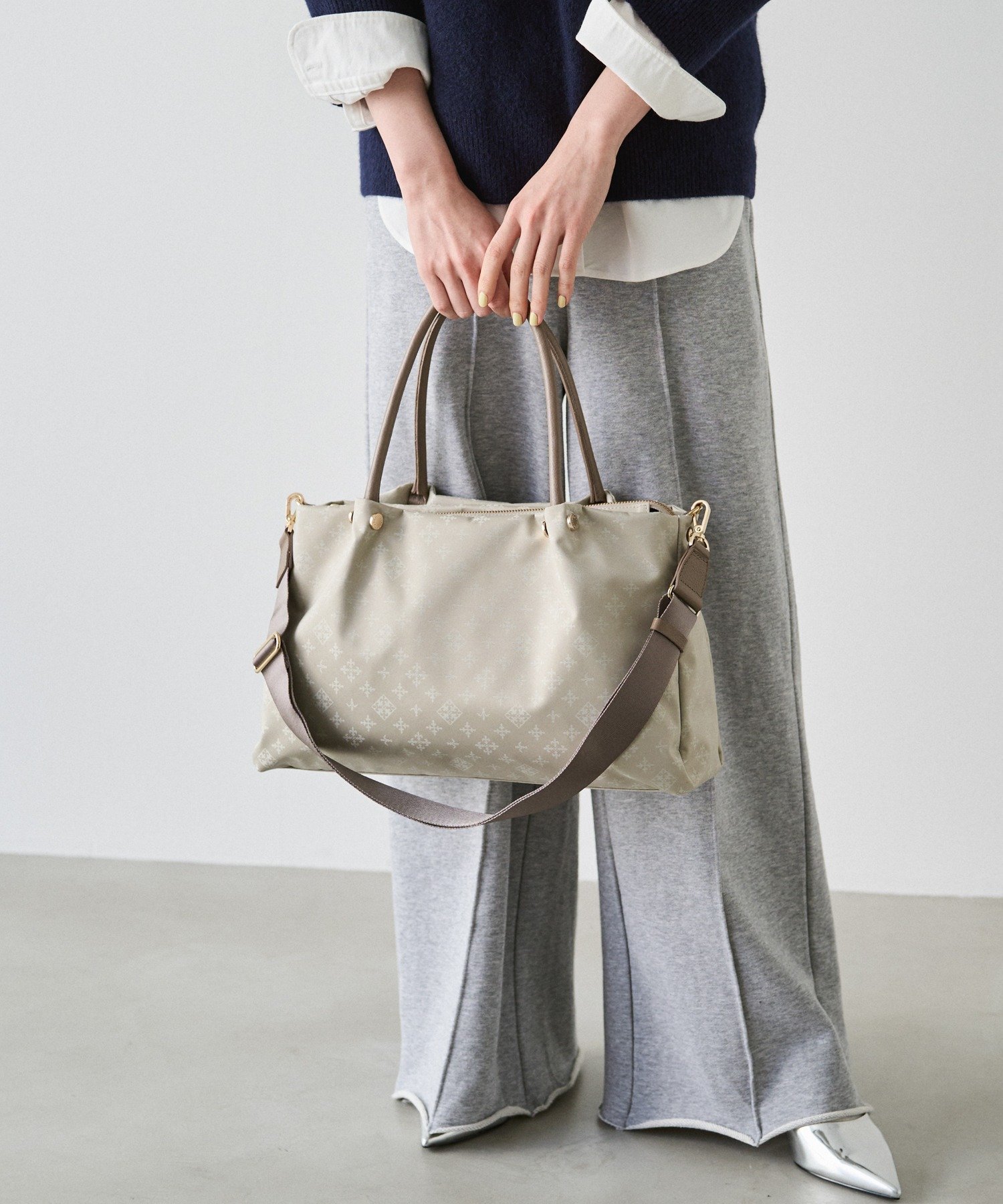 russet｜ナイロン三層2WAYトートバッグ | Rakuten Fashion(楽天