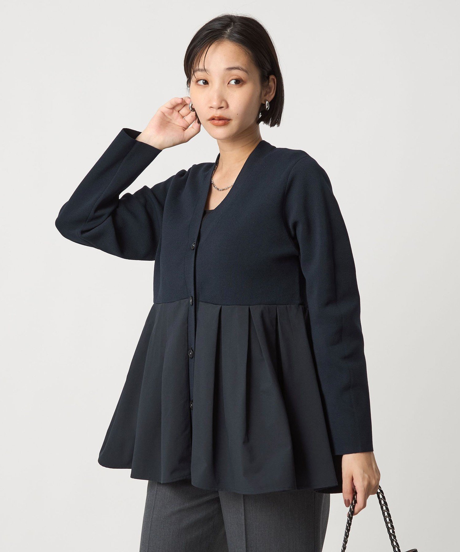 UNITED ARROWS green label relaxing｜ドッキング ペプラム Vネック