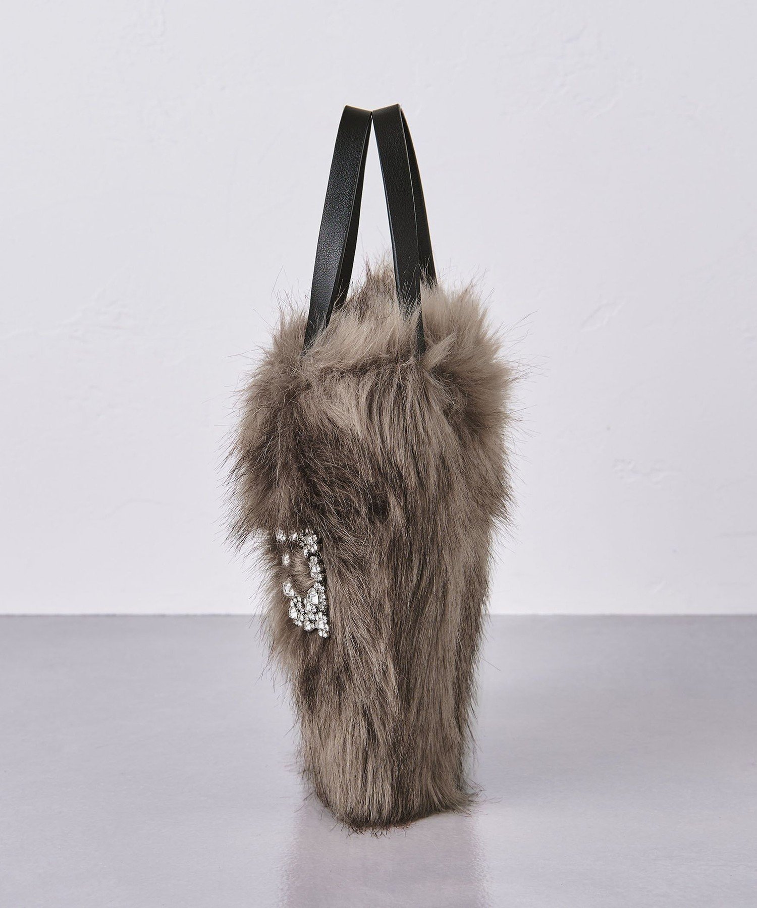 UNITED ARROWS LTD. OUTLET｜ビジューブローチ フェイクファー トート