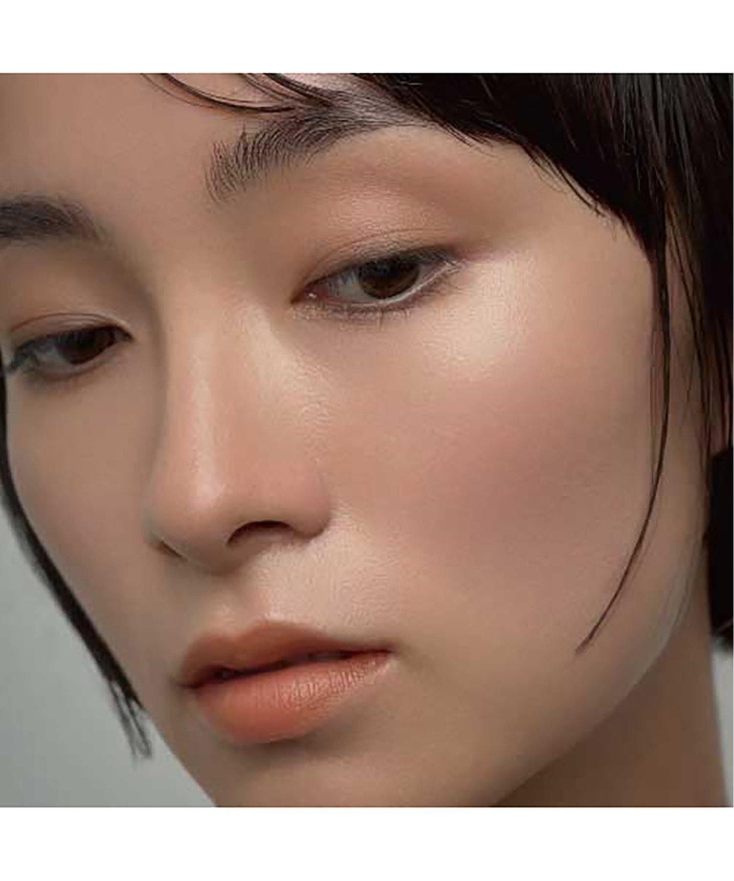 Celvoke｜スキンレゾネート リキッドファンデーション 220 | Rakuten