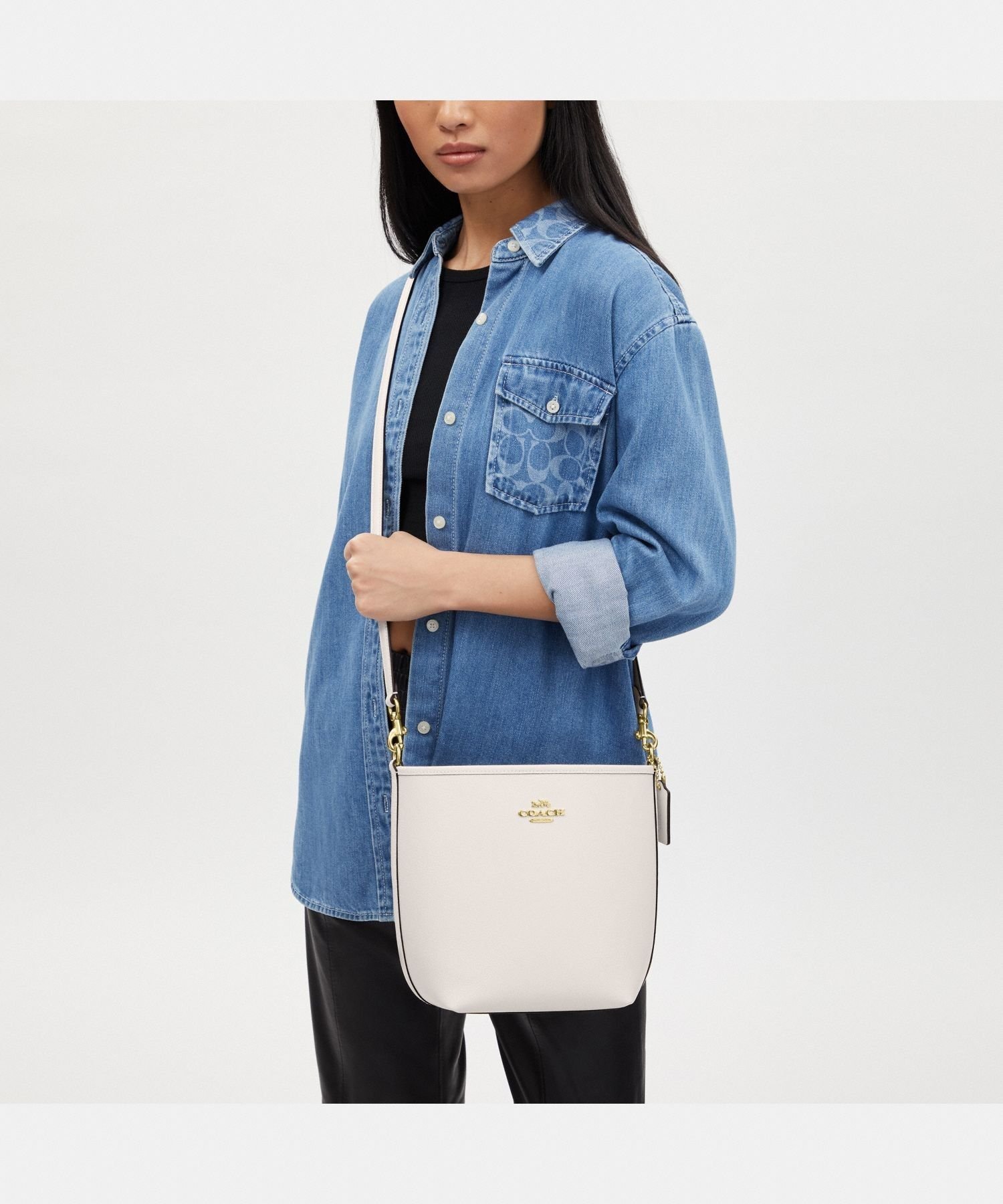 COACH OUTLET｜【公式】シティ バケット バッグ | Rakuten Fashion