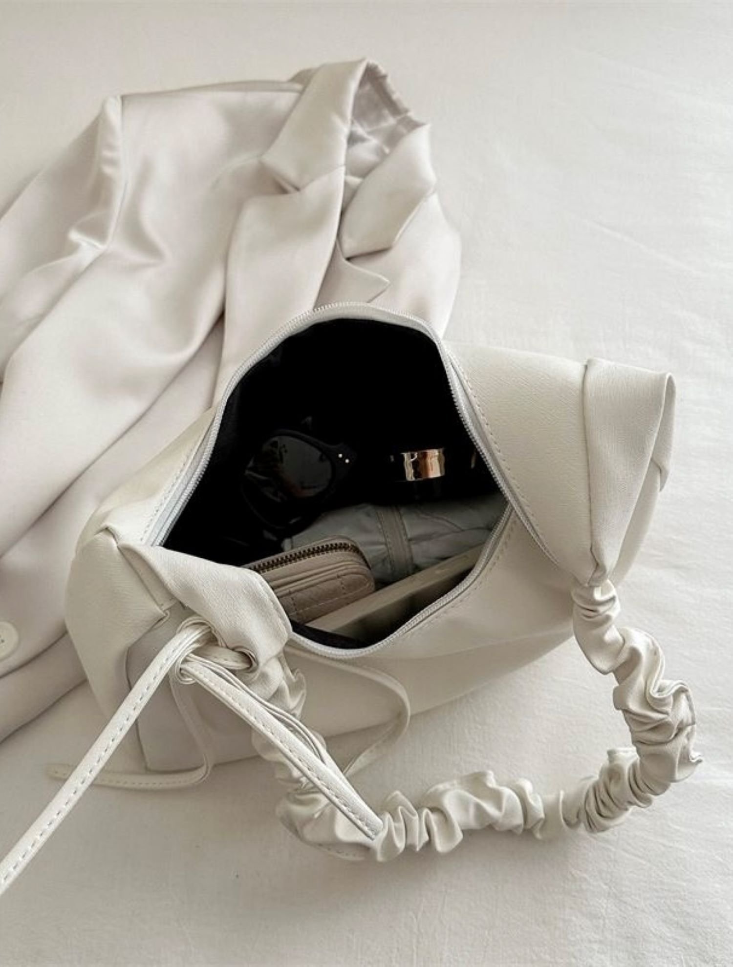 DIAVEL｜2WAYギャザーショルダーバッグ | Rakuten Fashion(楽天