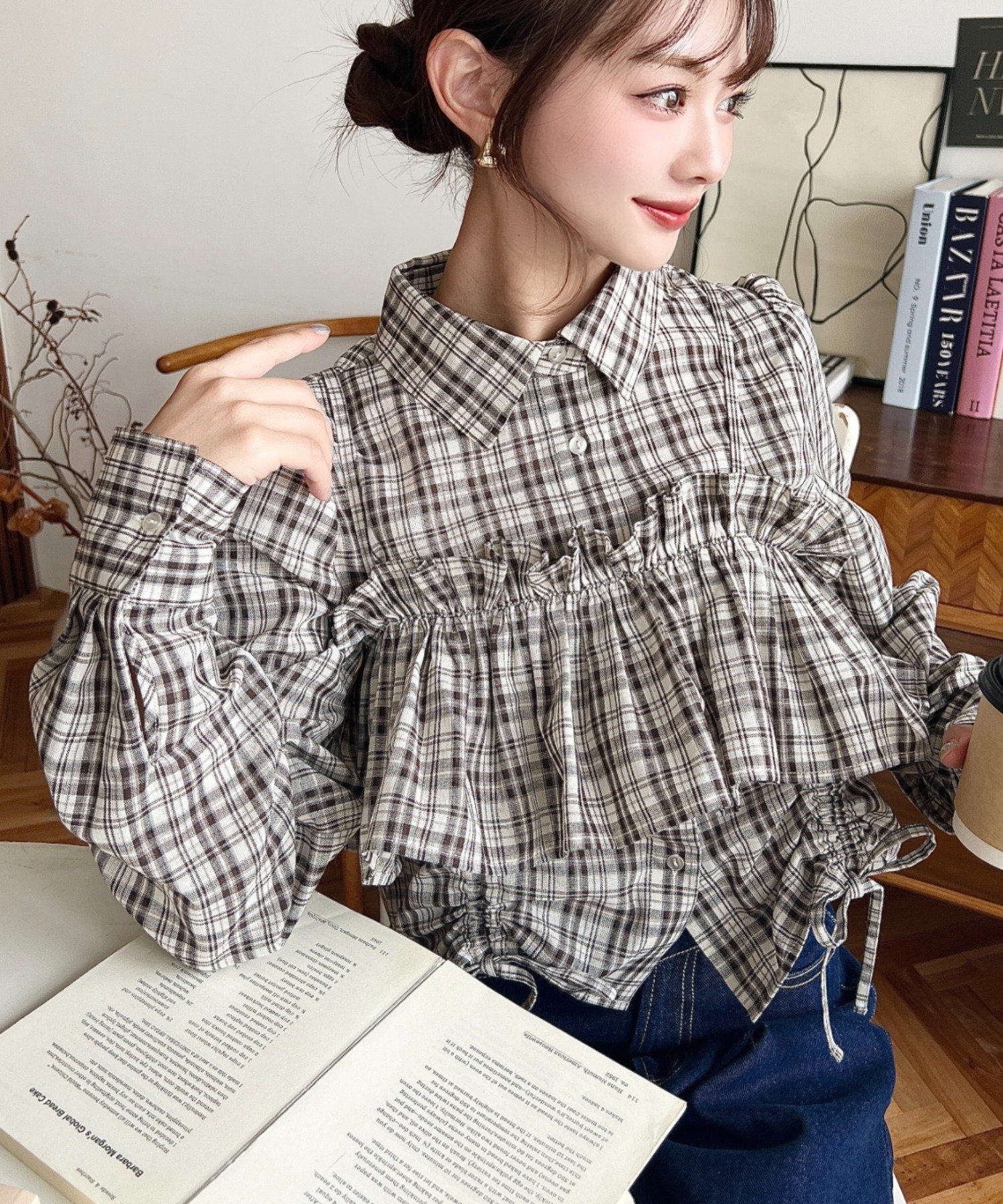 moment+｜フリルビスチェセット裾ドロストリボン長袖チェックシャツ