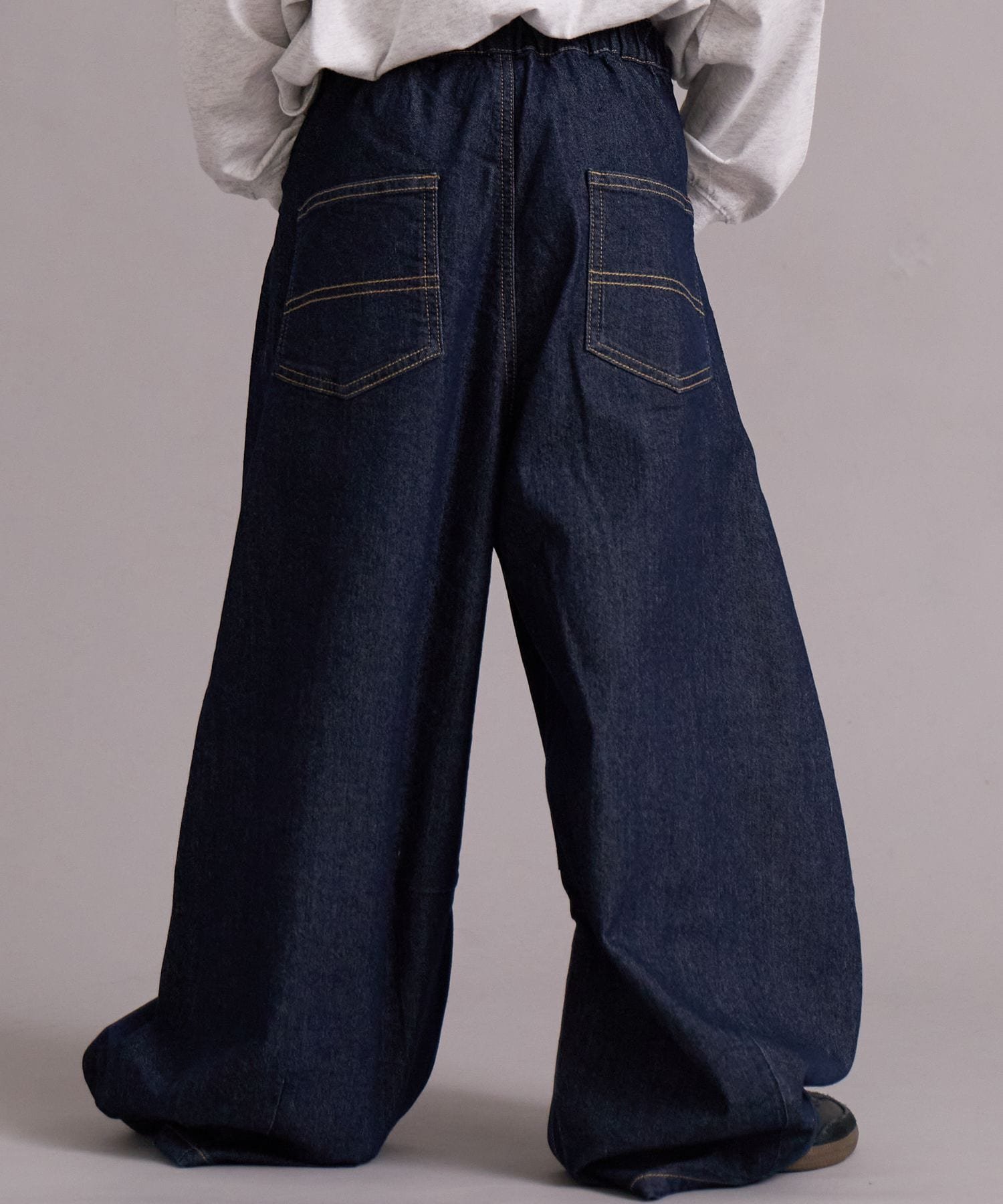 pairmanon｜【新色追加】カーブ デニム パンツ【PAIRMANON STREET