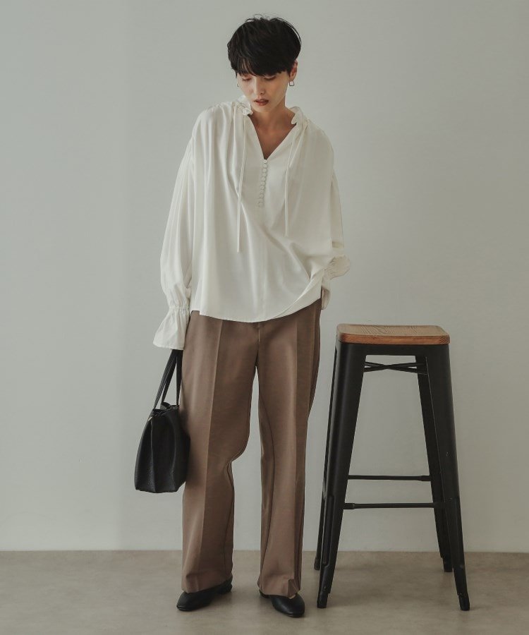 OPAQUE.CLIP｜【大草直子さんコラボ】フリルネックブラウス | Rakuten