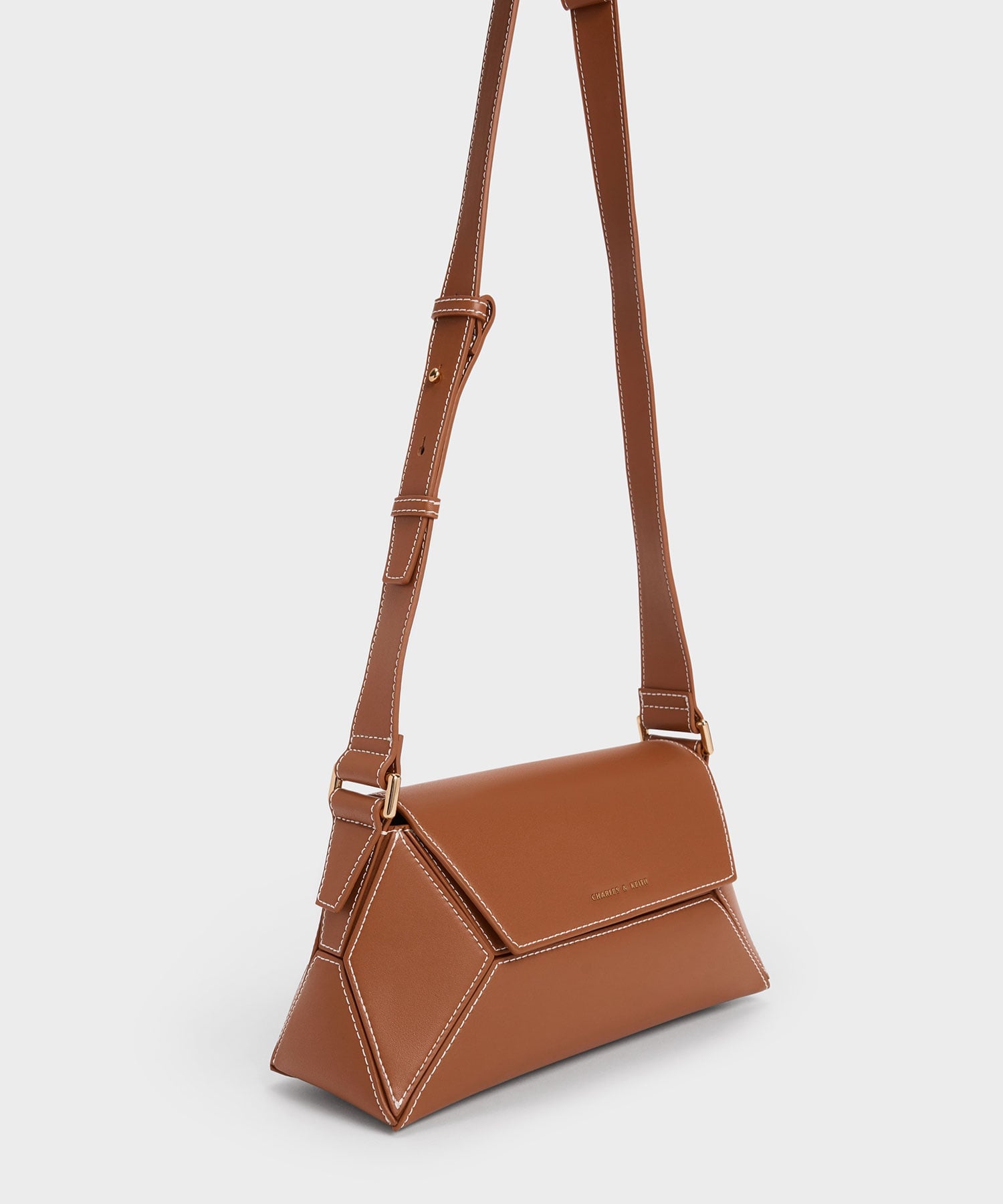 CHARLES & KEITH｜Nasrin ナスリン ジオメトリックショルダーバッグ