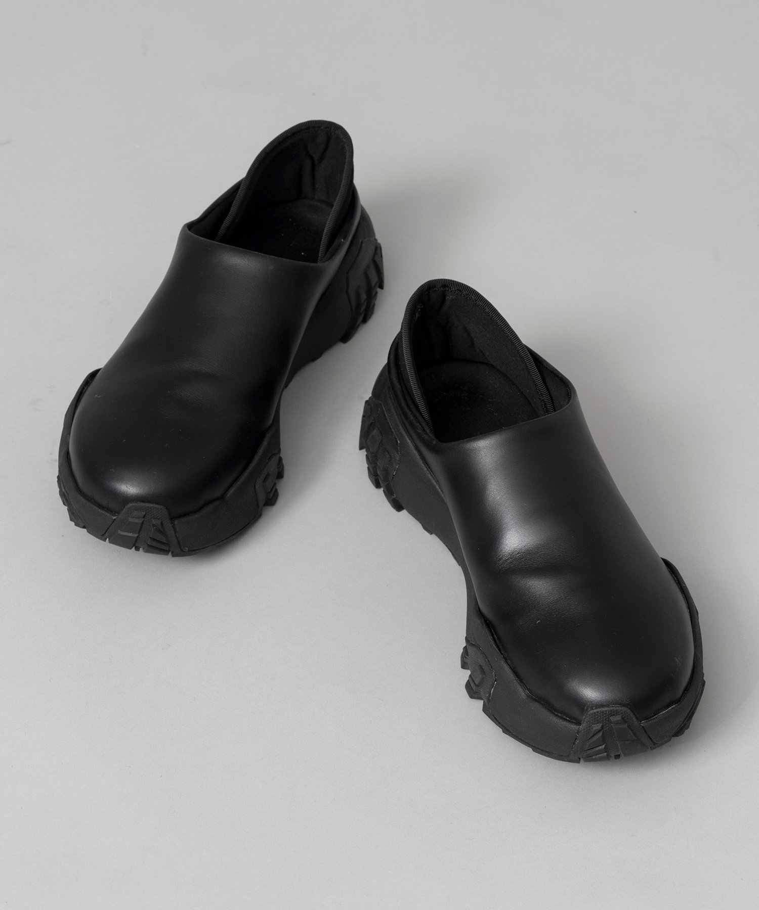 MAISON SPECIAL｜Vibram Sole Slip-Ons Type Sneaker Made In TOKYO
