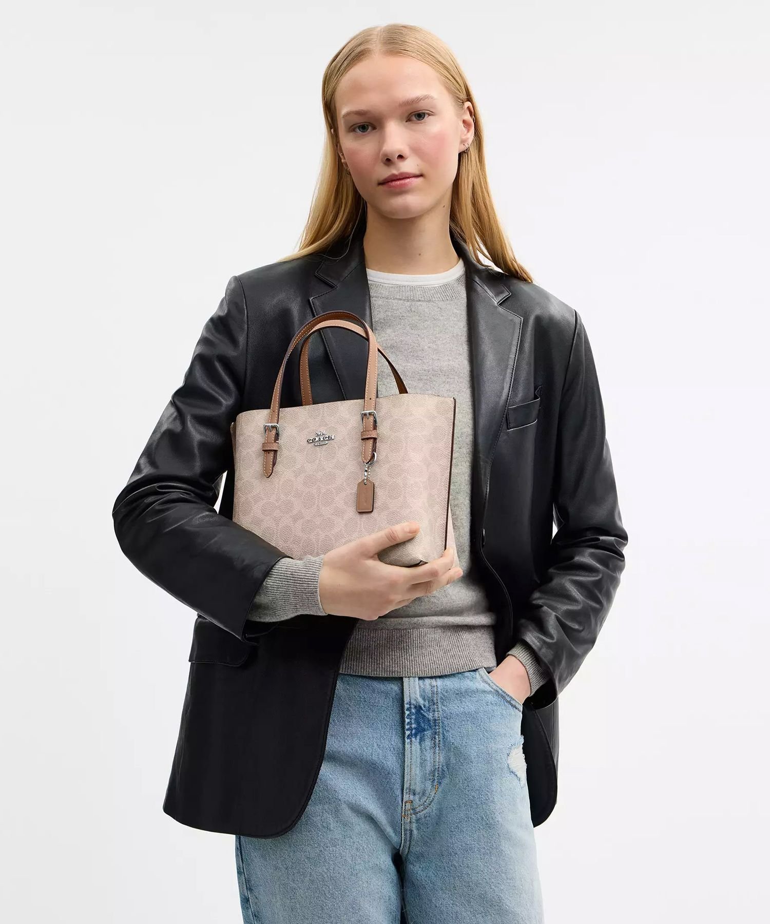 COACH OUTLET｜モリー トート バッグ 25・シグネチャー キャンバス