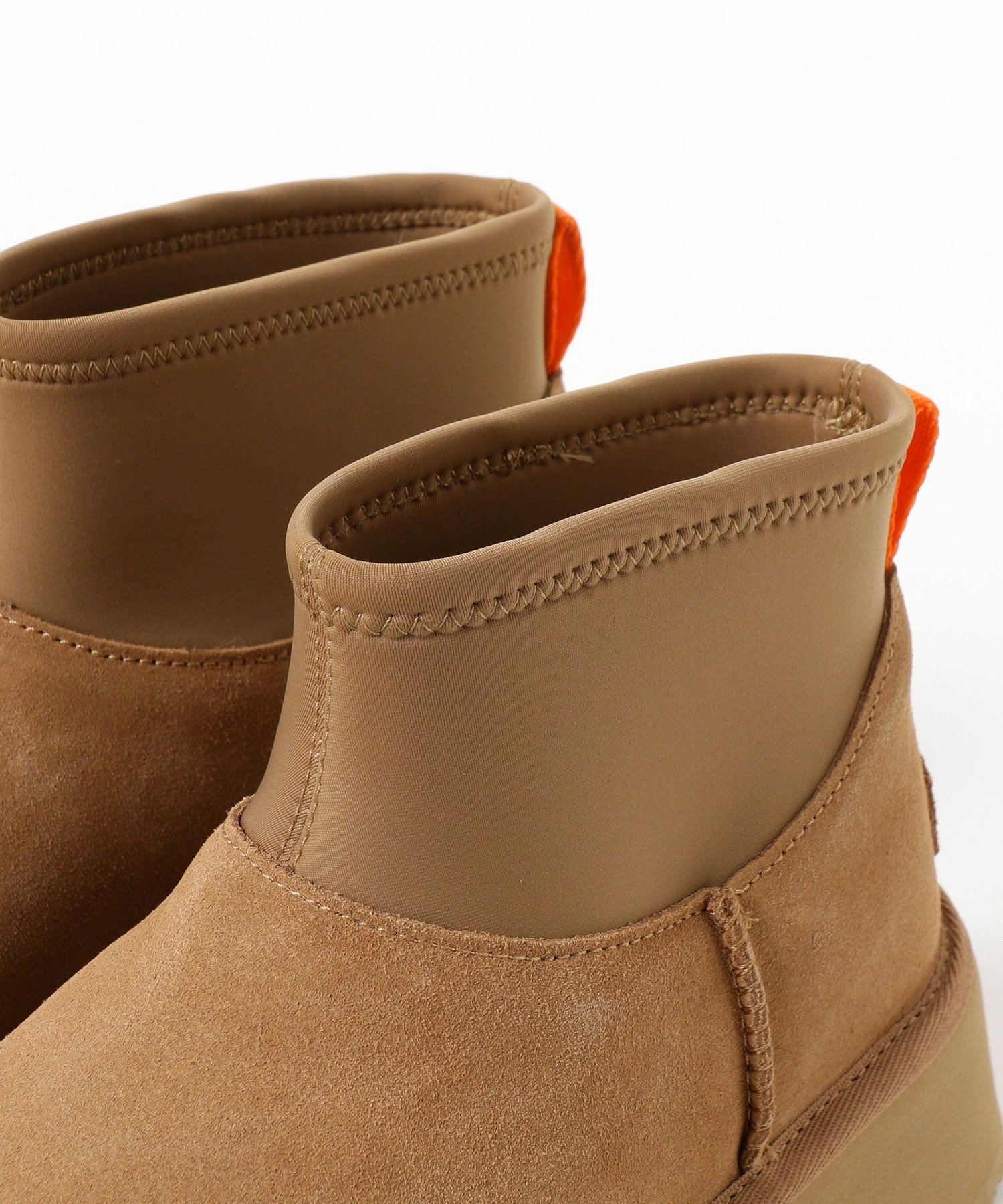 BEAMS WOMEN｜【SALE】【WEB限定】UGG(R) / W CLASSIC MINI DIPPER