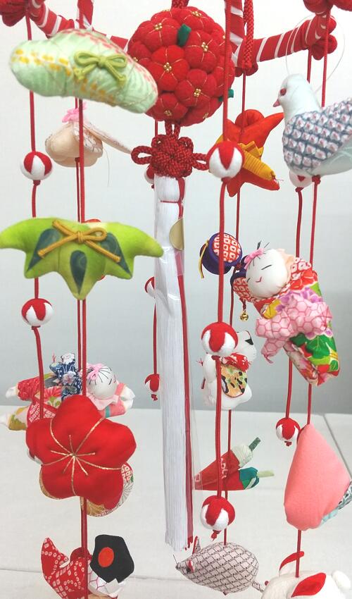 楽天市場】送料無料 桃の節句のつるし飾り（雛の吊るし飾り・ひなの