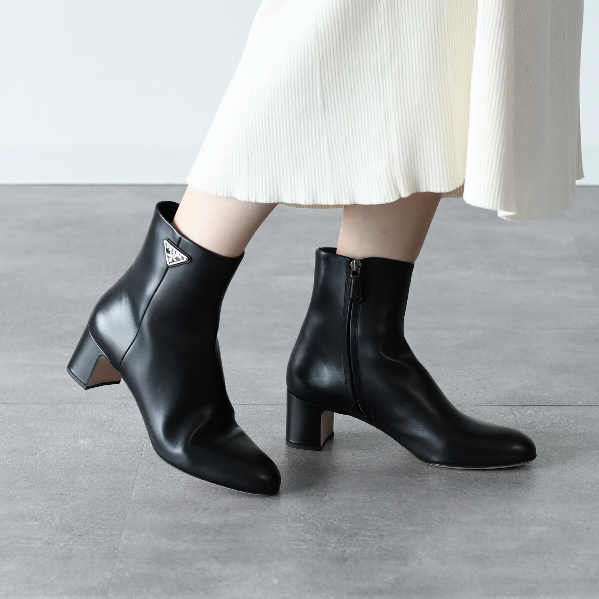 楽天市場】【2/25限定クーポン】PRADA プラダ ブーツ ブーティー