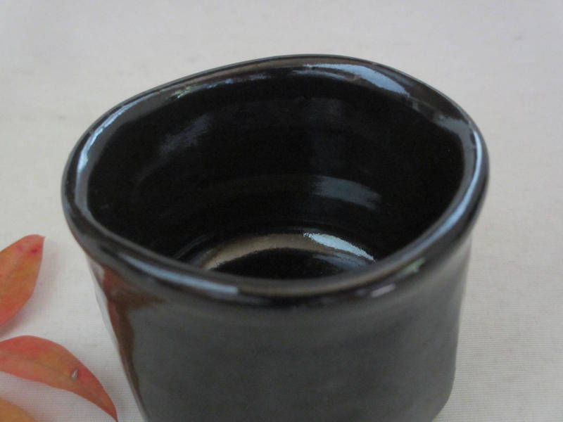 楽天市場】ぐい呑み□ 山十窯 加藤日出作 瀬戸黒 酒盃 (共箱) 和食器