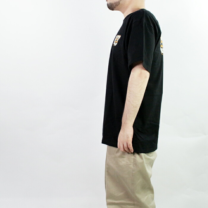 lowrideローライダー レディース タンクトップとラリーレバンのTシャツ