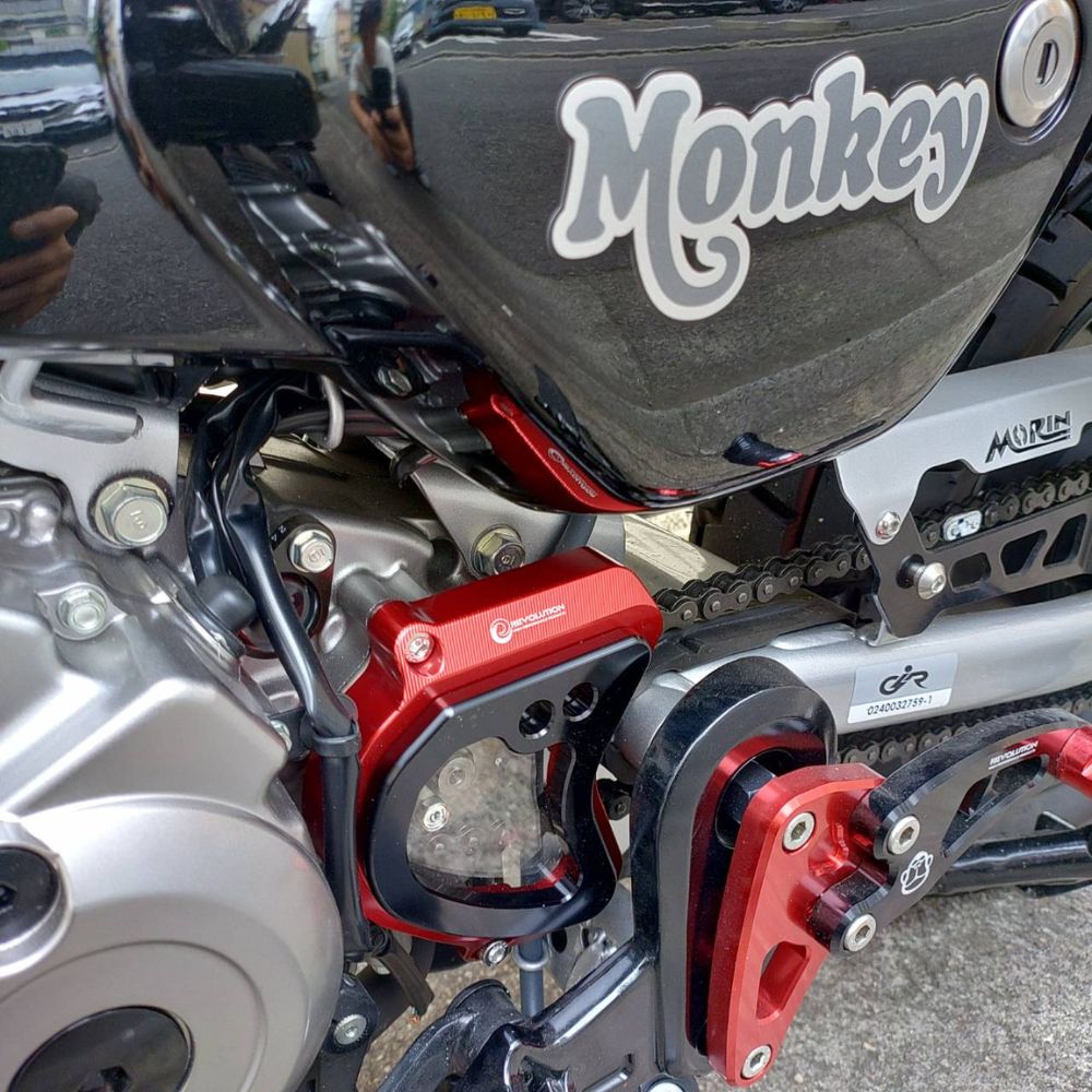 楽天市場】REVOLUTION スプロケットカバー ホンダ ハンターカブCT125