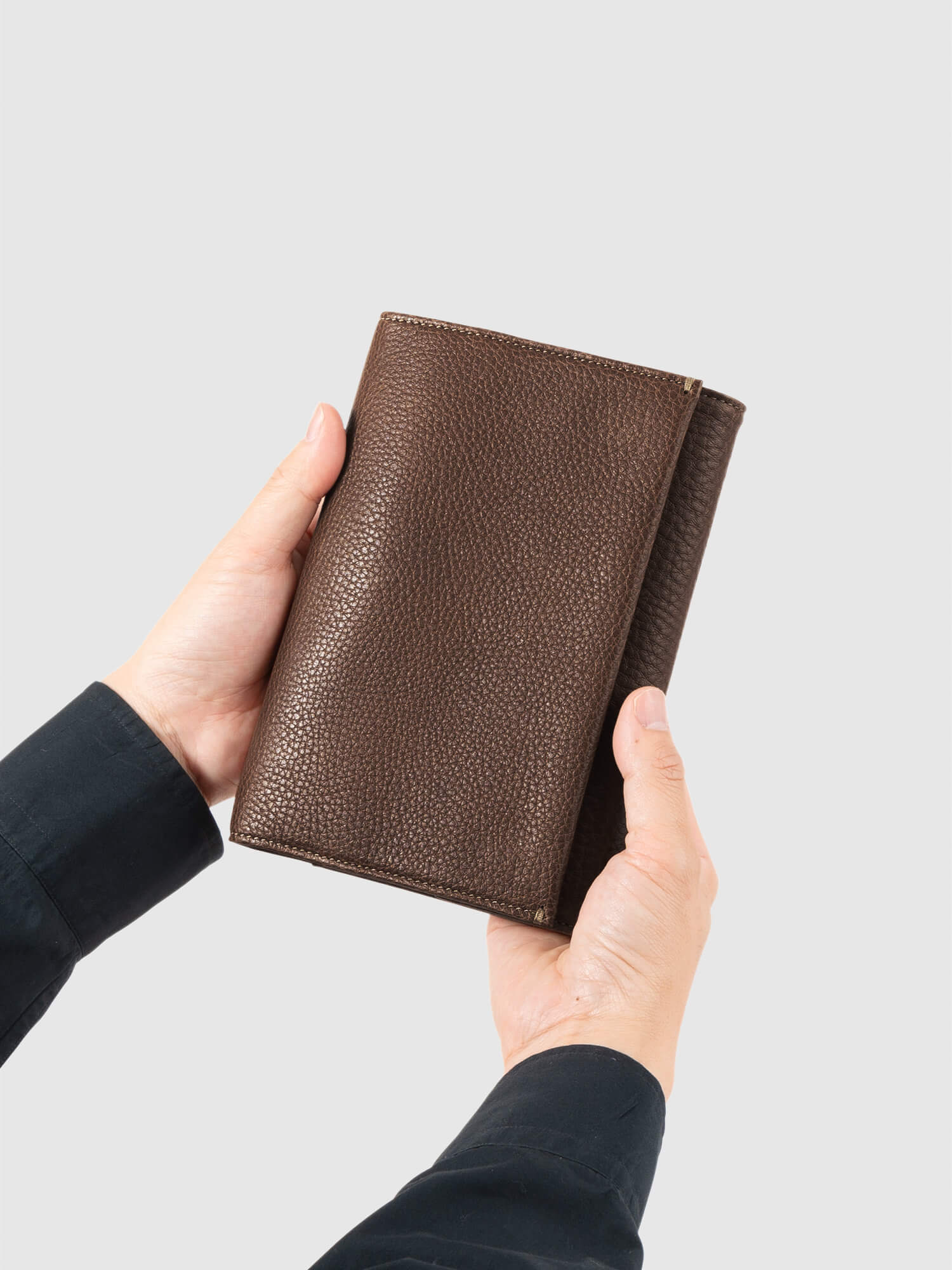 楽天市場】【土屋鞄公式】トーンオイルヌメ マルチポケットバイブル