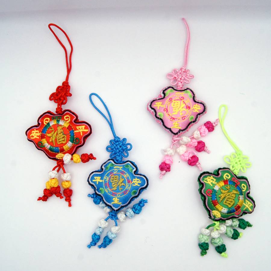 楽天市場】中国アクセサリー 吉祥刺繍根付 到福 色お任せ2個セット