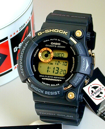 楽天市場】G-SHOCK25周年記念限定モデル CASIO カシオ 防水 腕時計