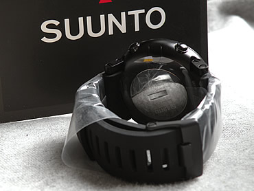 楽天市場】SUUNTO CORE スントコア SS018734000 ALU DEEP BLACK