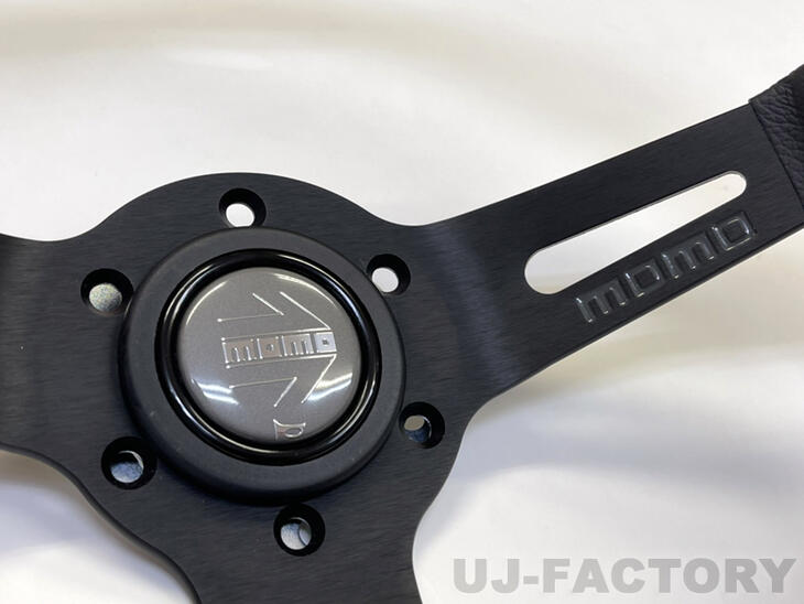 楽天市場】【新発売！正規品/即納】MOMO ステアリング DRIFTING（ド