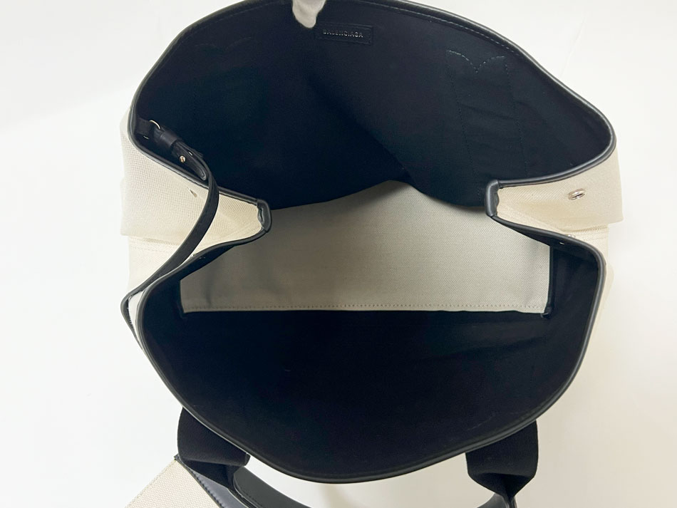 楽天市場】BALENCIAGA バレンシアガ ネイビー カバスM ミディアム