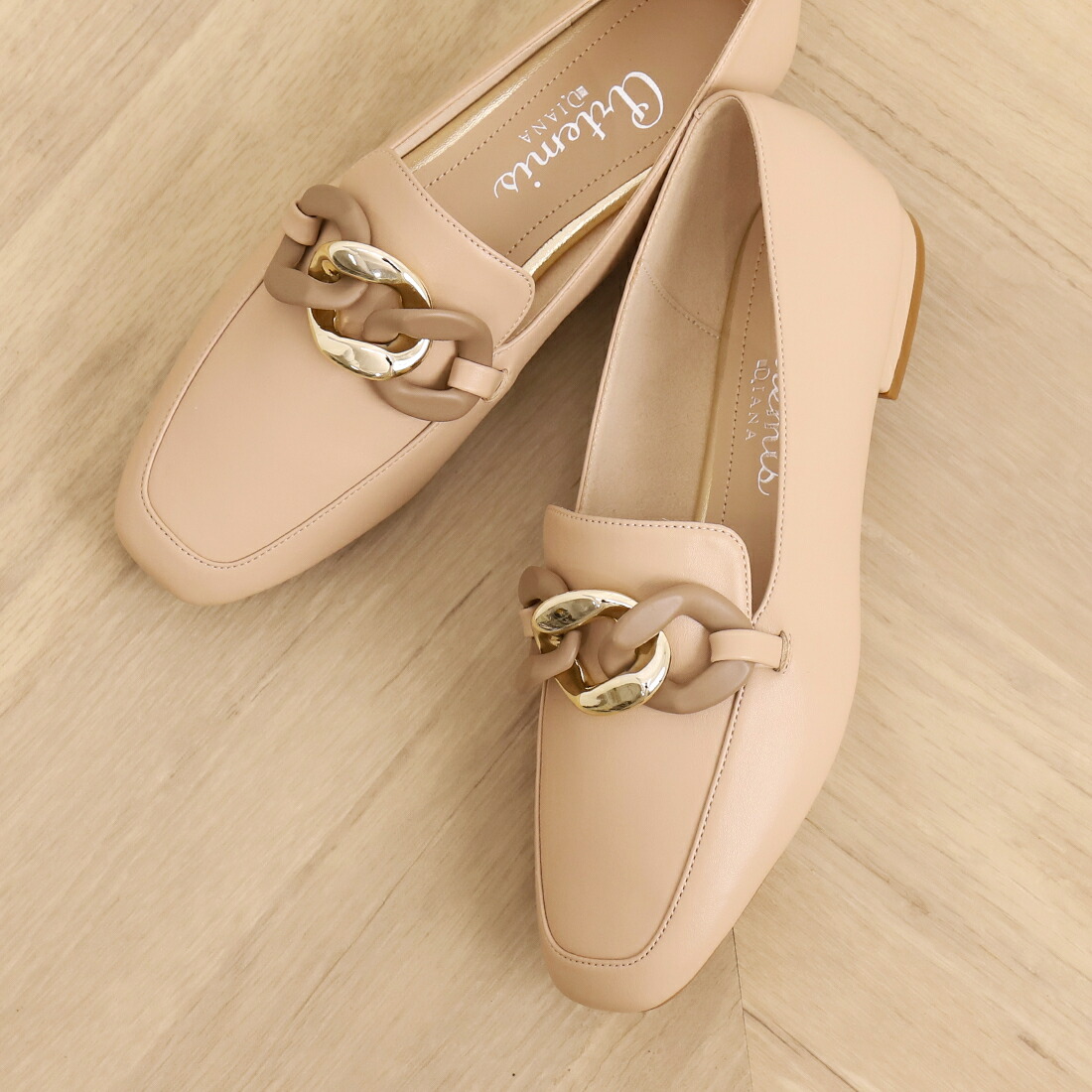 楽天市場】【23春夏新作】スクエアトゥビッグチェーンローファー