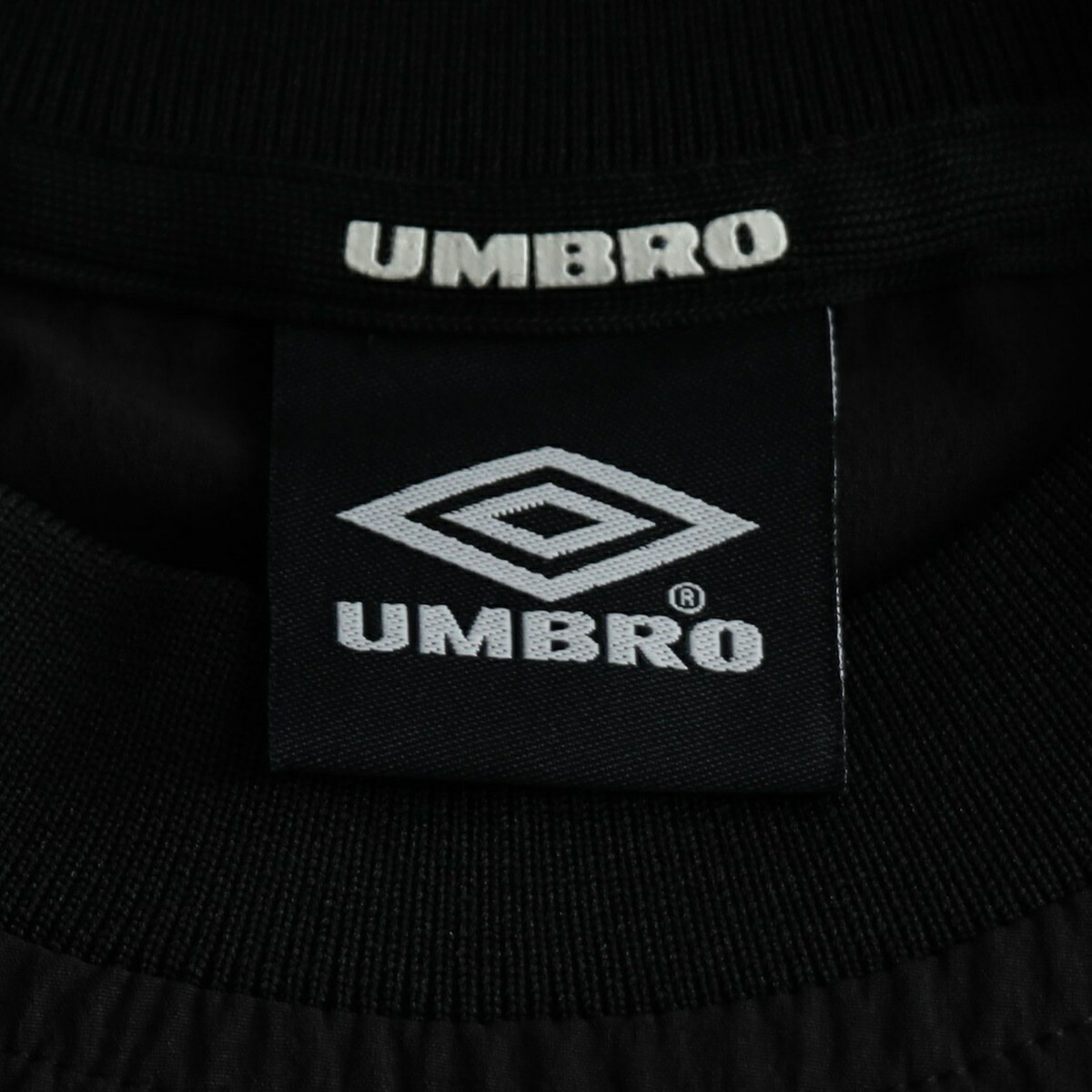 楽天市場】【別注】＜UMBRO＞ トラックトップ プルオーバー