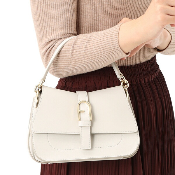 楽天市場】FURLA FLOW MINI トップハンドルバッグ／フルラ（FURLA