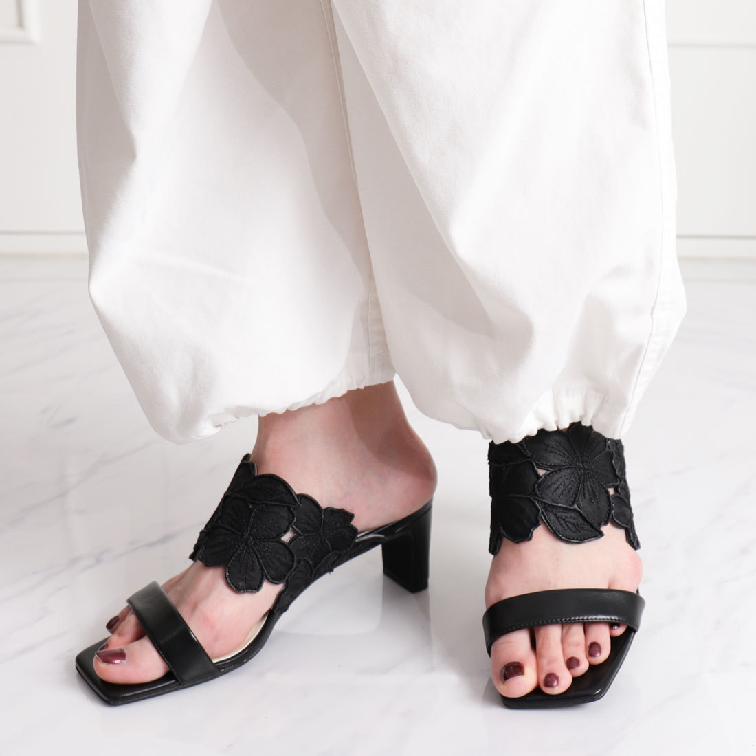 楽天市場】フラワー刺繍ミュールサンダル／アルテミス by ダイアナ