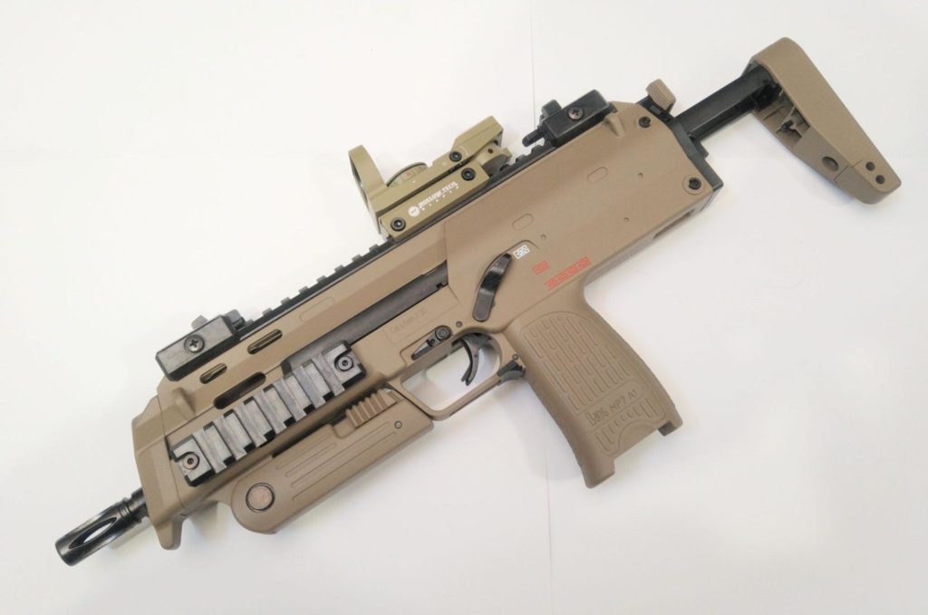 HOLLOW TECH タンカラーリフレックスクアトロドットサイトをレビュー