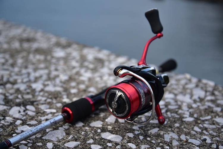 18 月下美人 MX LT2000Sのスペックとインプレ | 釣りクラウド