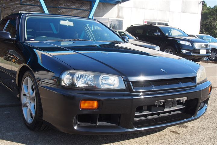 No☆4521 日産 スカイライン 25GTターボ ER34 4ドア | トラスト企画