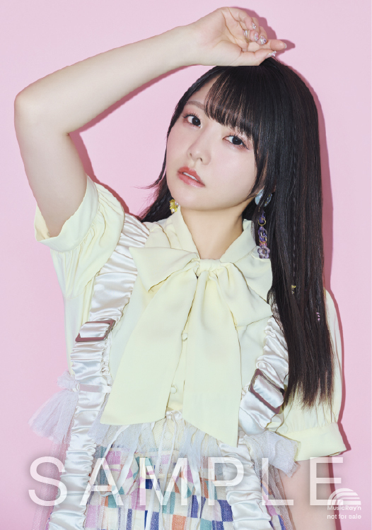 麻倉もも 15thSG「めいきゅーらぶみー」アーティストフォト