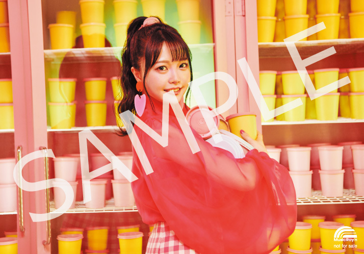 8月18日(水)発売 麻倉もも 「ピンキーフック」店舗別購入者特典絵柄